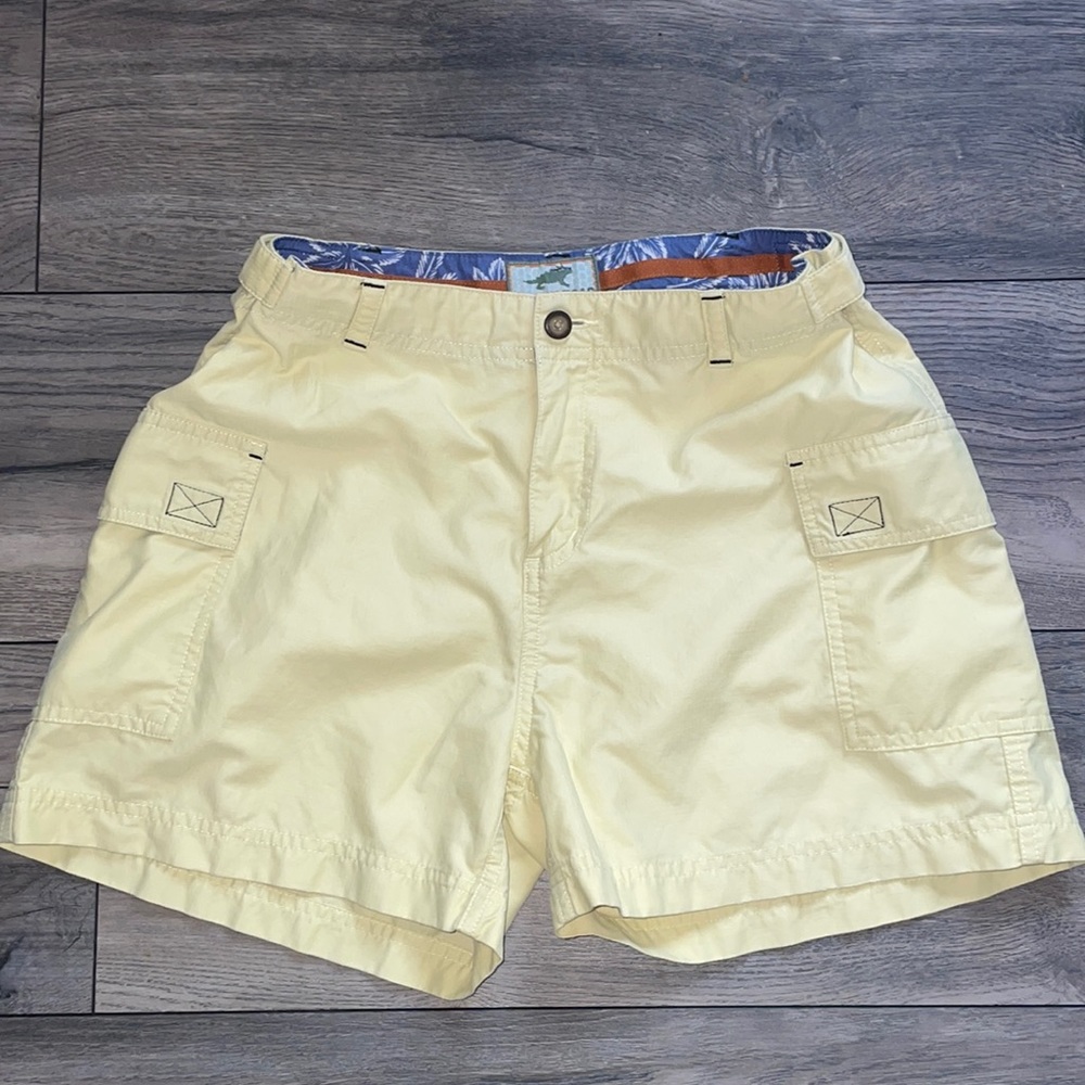 Horny Toad Women’s Cargo Hiking Shorts size 8 Butter Yellow Adjustable Waist
